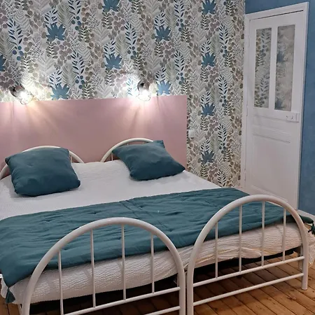 Lebasladin Semesterbostad